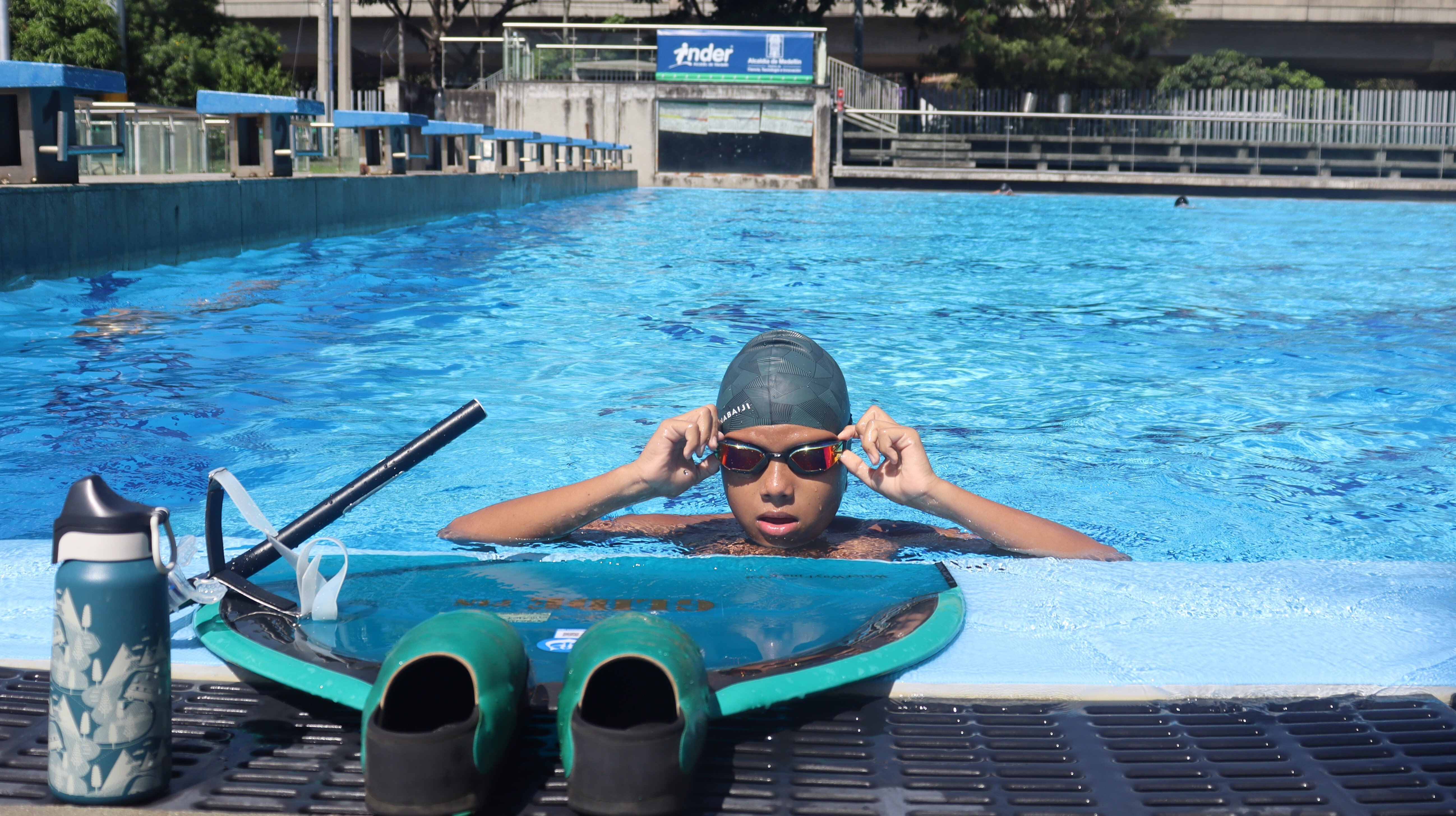 Niño deportista: World Vision