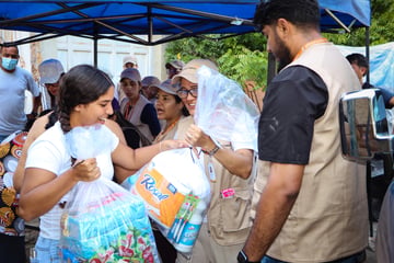 ENTREGA KITS Y ESPACIOS AMIGABLES NIÑEZ- TERREMOTO VENEZUELA WV (5)