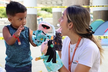 ENTREGA KITS Y ESPACIOS AMIGABLES NIÑEZ- TERREMOTO VENEZUELA WV (8)