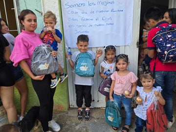 Entrega morrales Piedecuesta World Vision (2)