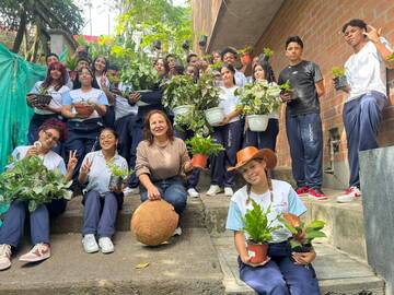MEDELLIN (YOUTH READY COLOMBIA)