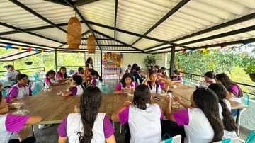 Noveno aniversario poder femenino WV COL (3)