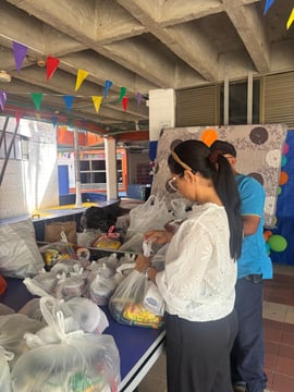 REFERENCIA APOYO COLEGIO VISION MUNDIAL (1)